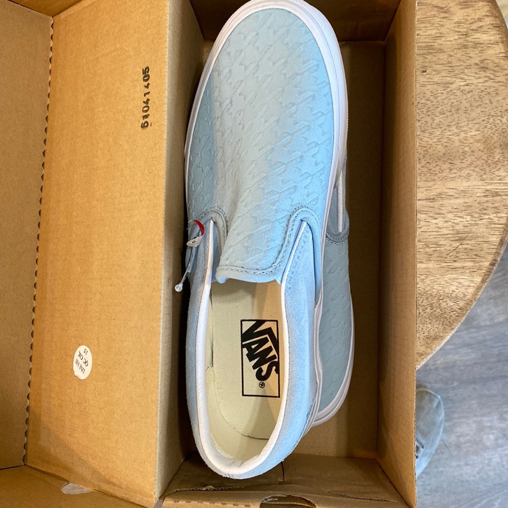 Vans Classic Slip on size 7.5 men 9 women